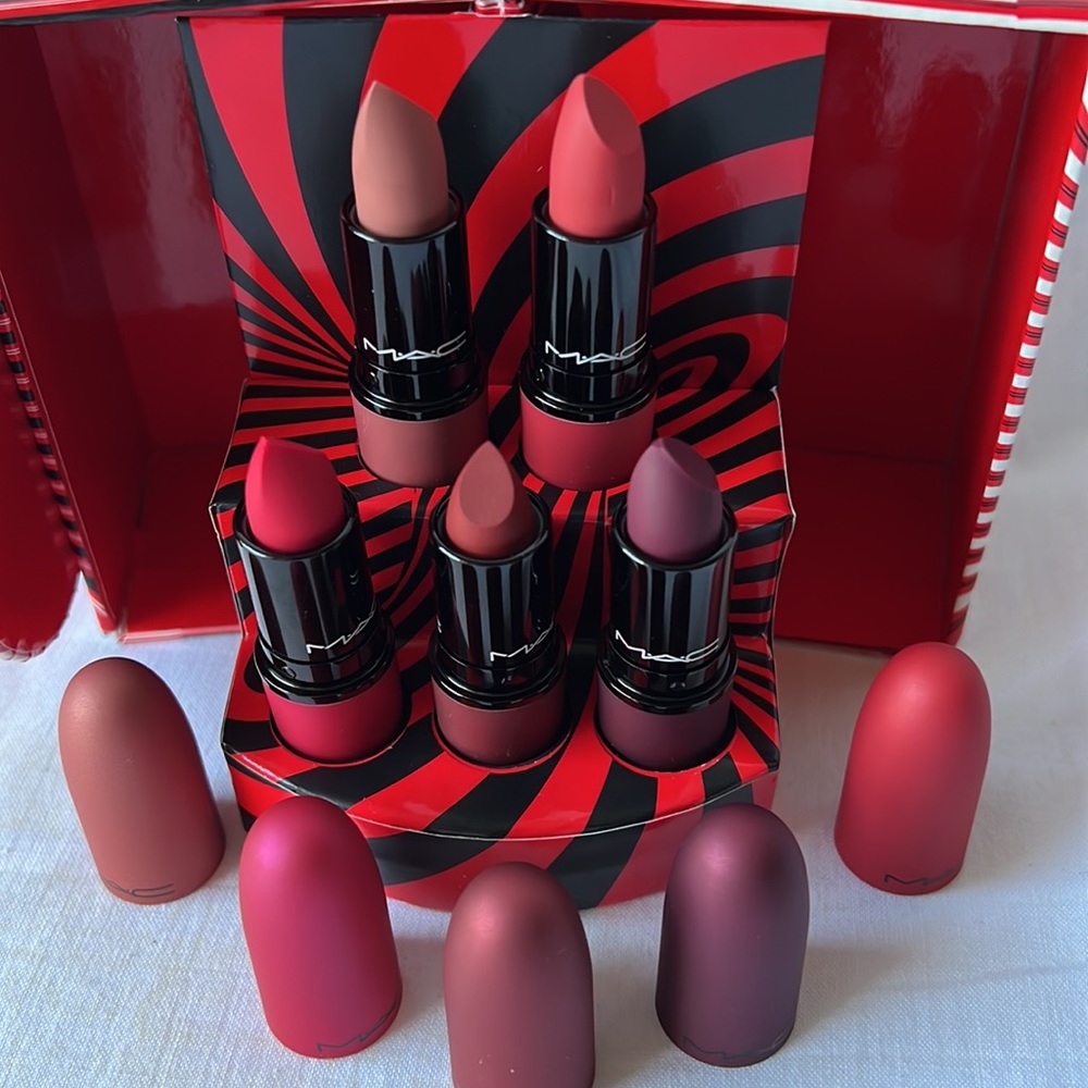 Mac Lipstick 5 piece Multi Color New - Picture 3 of 16